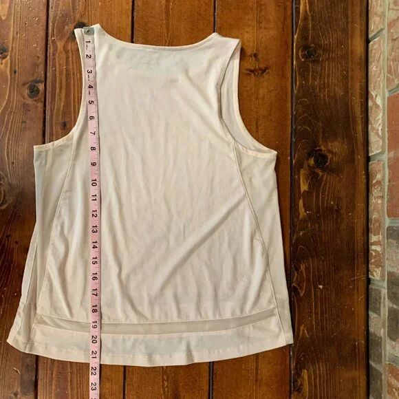 Athleta Essence Mesh Trim Women's Pale Pink XX-Small Sleeveless Tank Top EUC - Picture 9 of 11